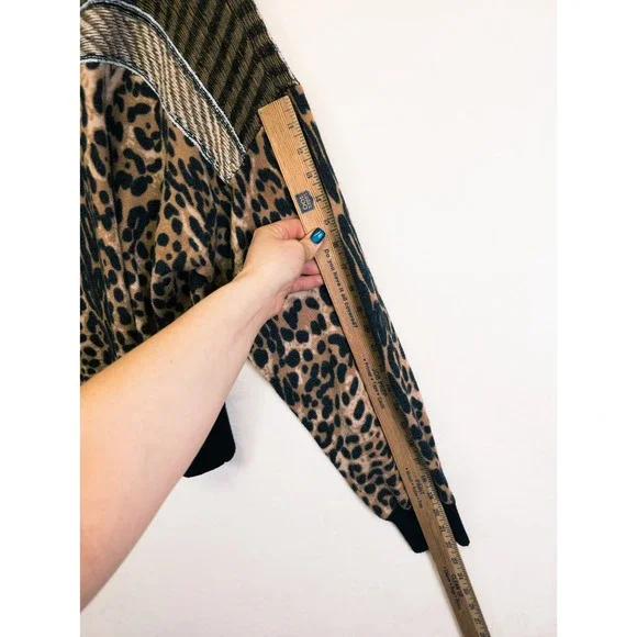 Gimmicks Sweater Womens L Brown Leopard Print Mixed Media Boho Indie Mob Wife - Picture 5 of 16